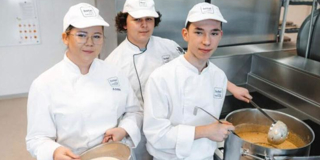 Drie Jonge Koks In Spe Van Hotelschool Hasselt Rh