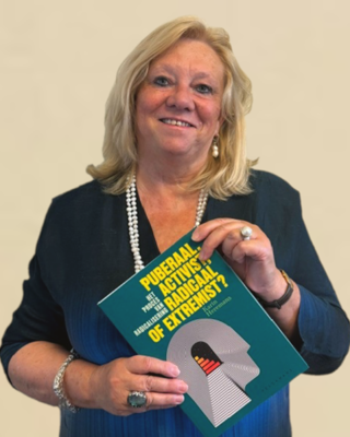 Karin Heremans Met Haar Boek Rh