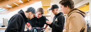 Leerlingen Houtbewerking 7E Jaar Rh
